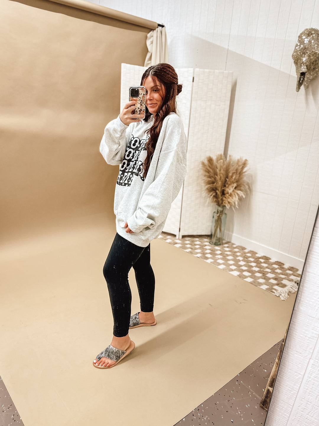 Mama Crewneck