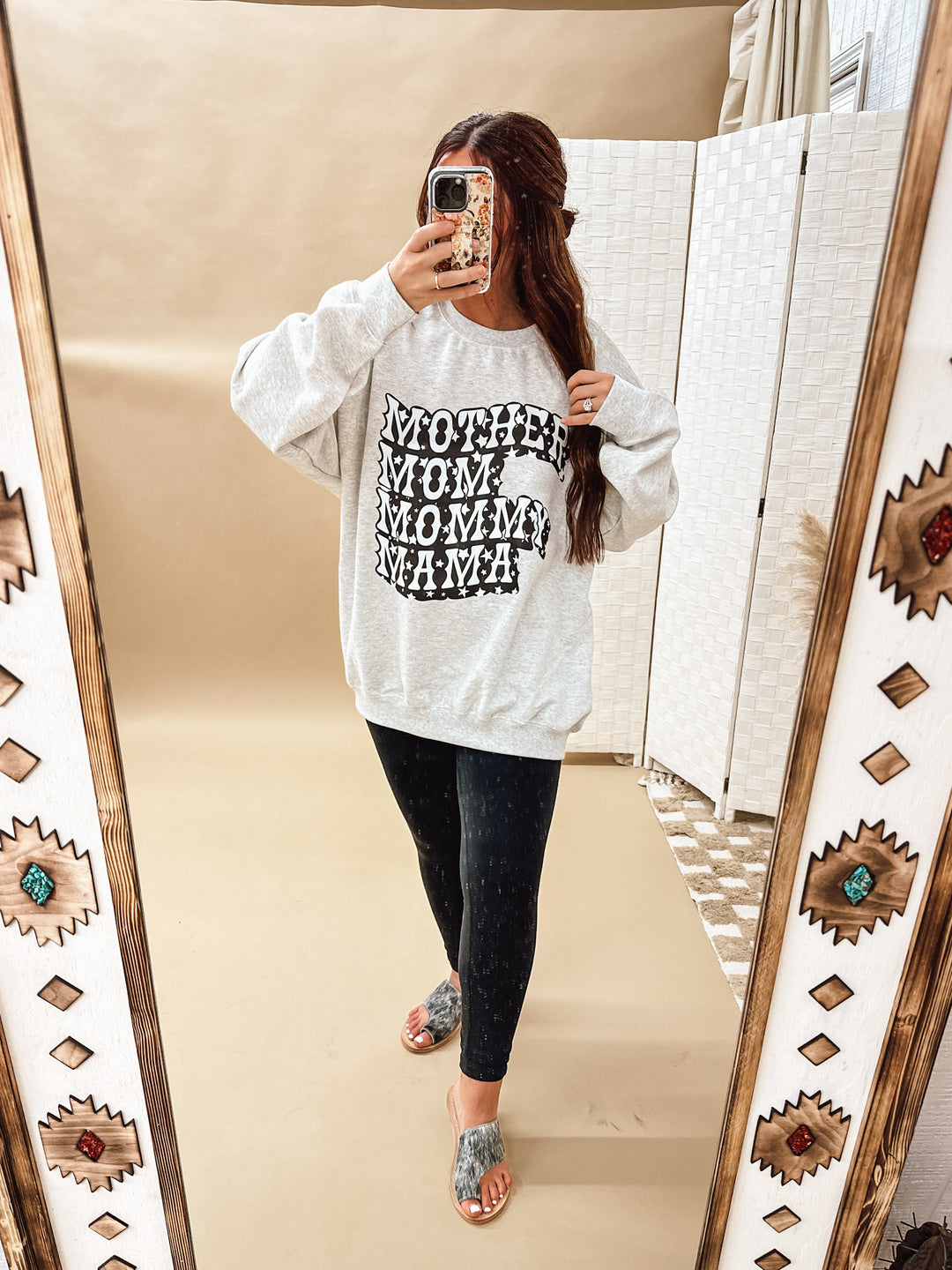Mama Crewneck