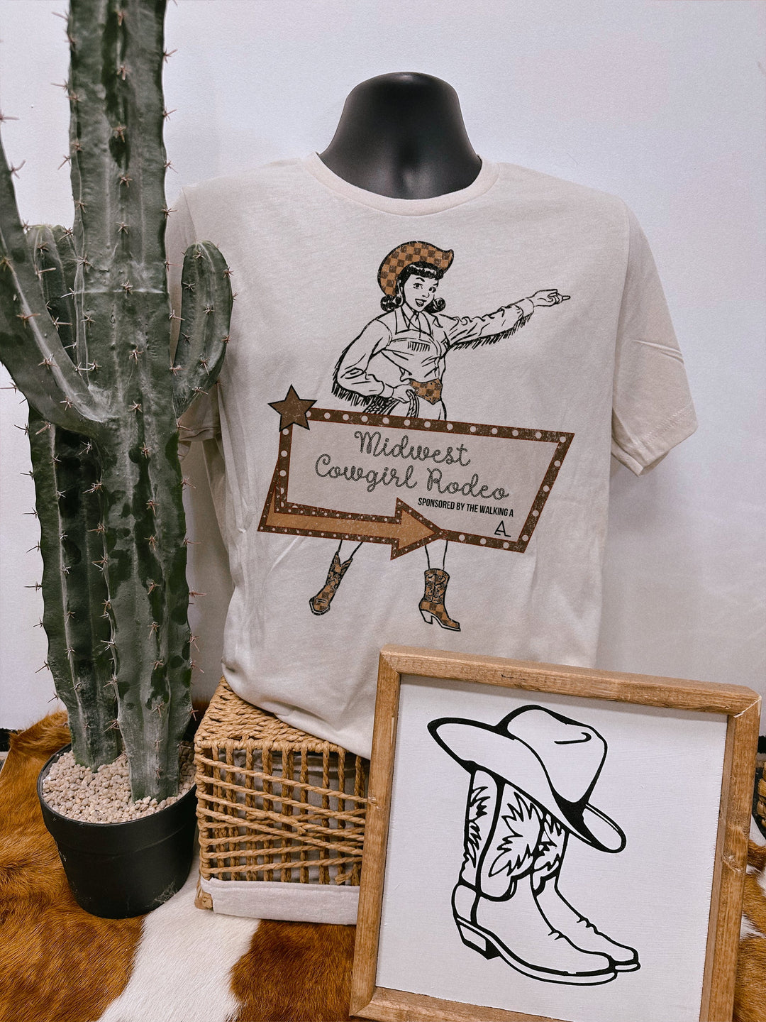 Midwest Cowgirl Tee/Crewneck