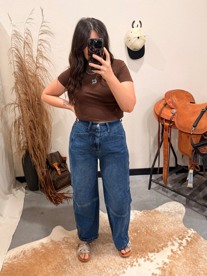 Saige: Carpenter Cropped Barrel Jean