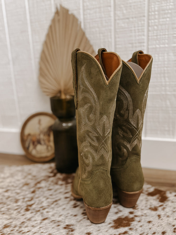 Buck & Brana Tessa Boot: Olive