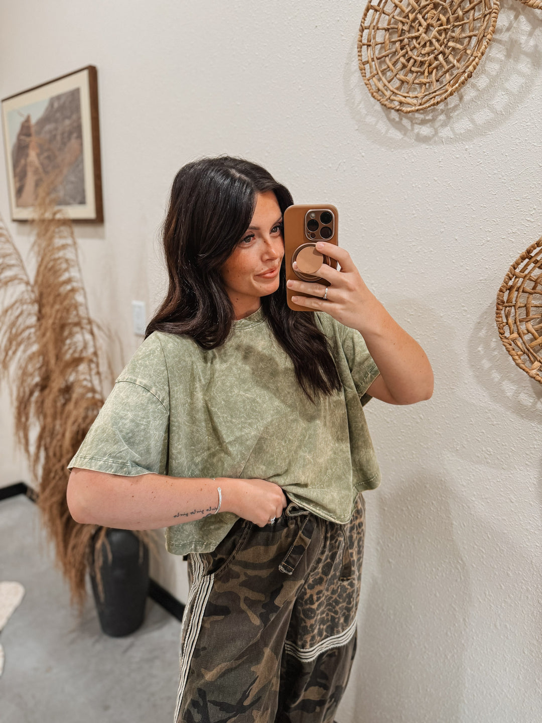 Core Mineral High- Low Tee: Olive