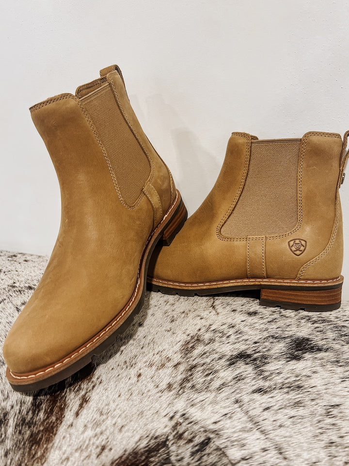 Ariat: Wexford Chelsea Boot: Natural Tan