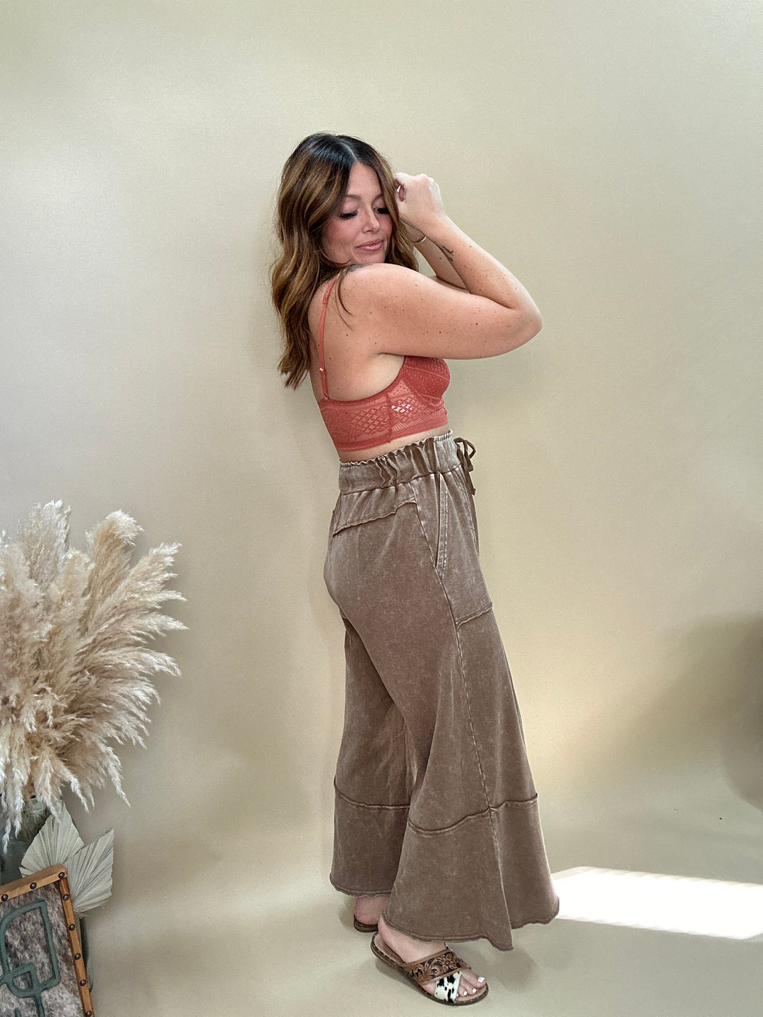 Feelin' Comfy Pant: Cocoa