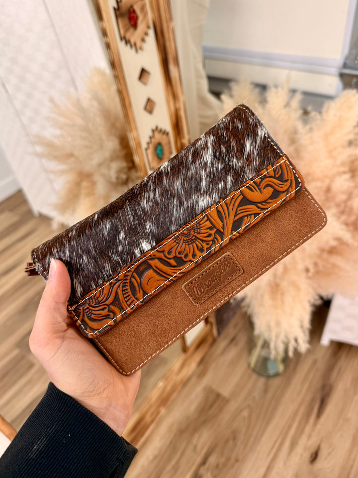 Sahara Cowhide Clutch Wallet