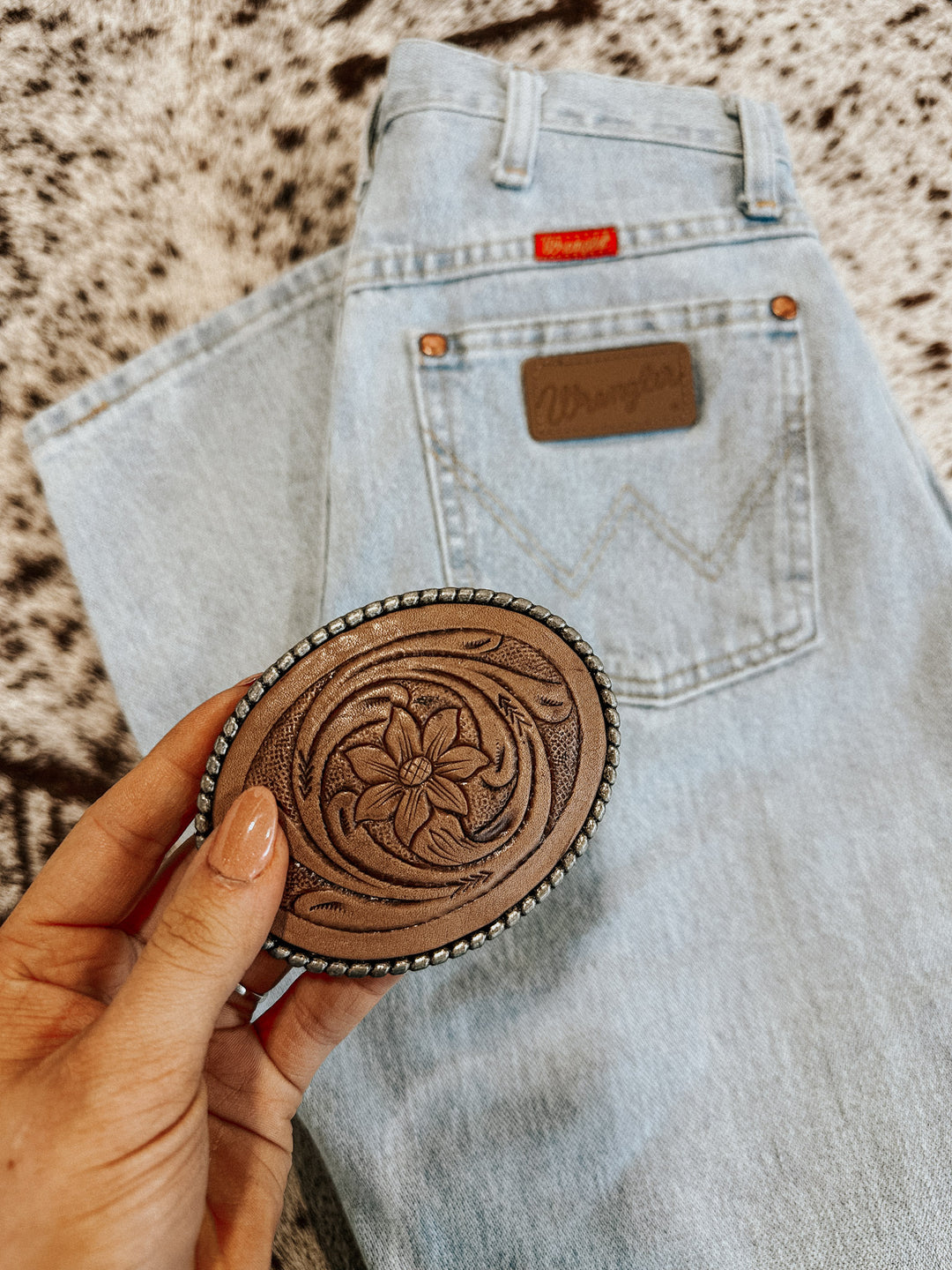 Oval Hoss Belt Buckle