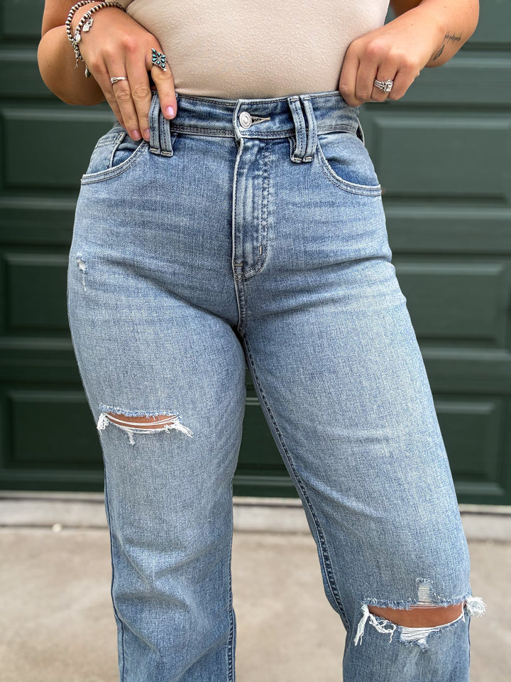 Artemis Vintage: Tummy Control 90's Vintage Wide Jean