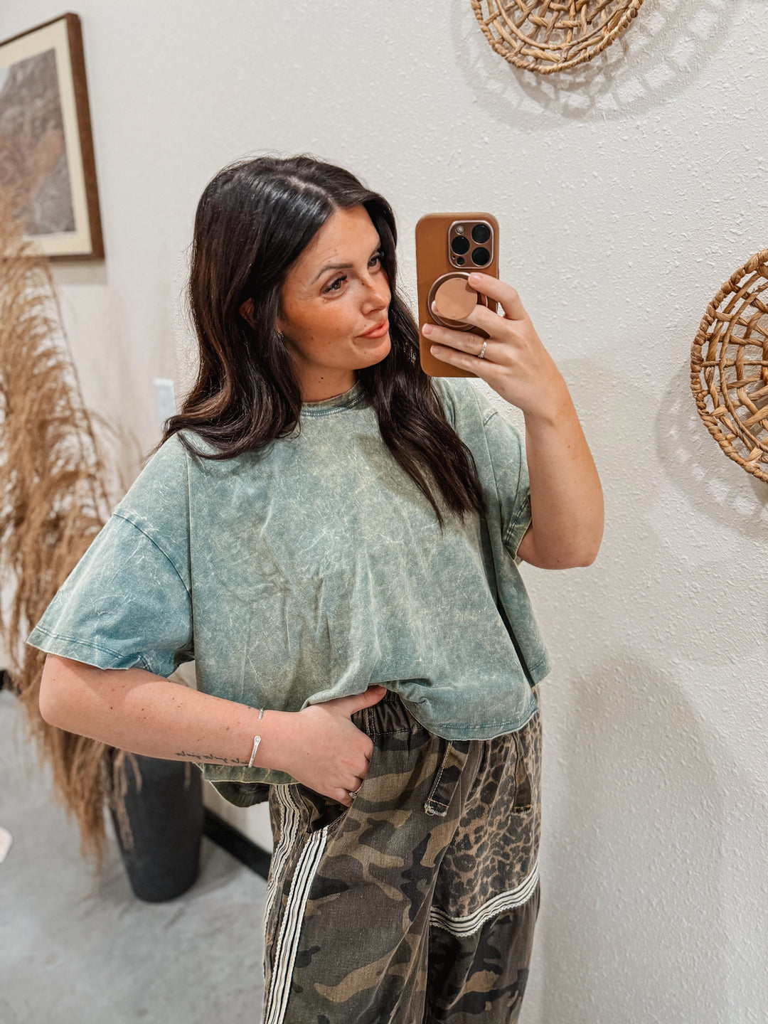 Core Mineral High- Low Tee: Jade