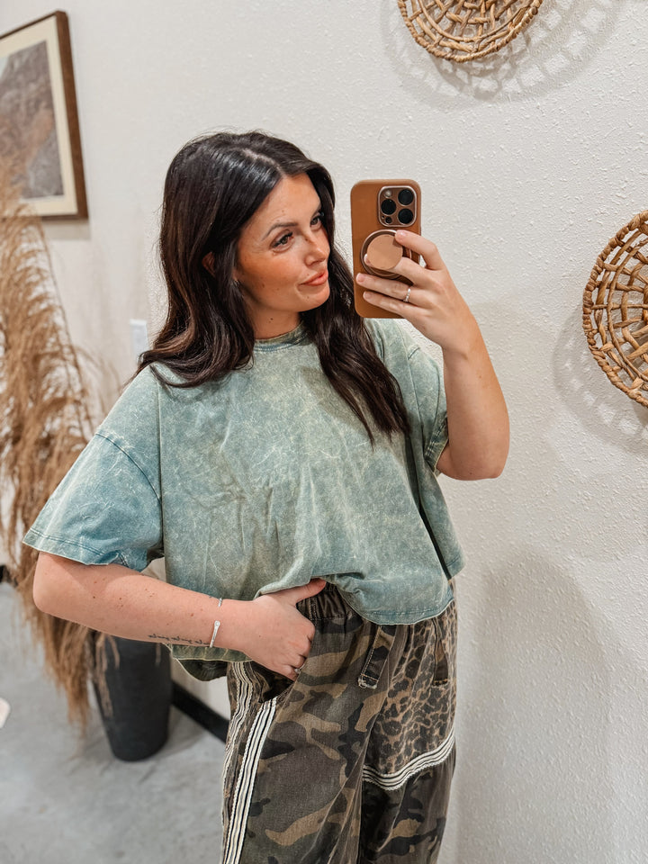 Core Mineral High- Low Tee: Jade