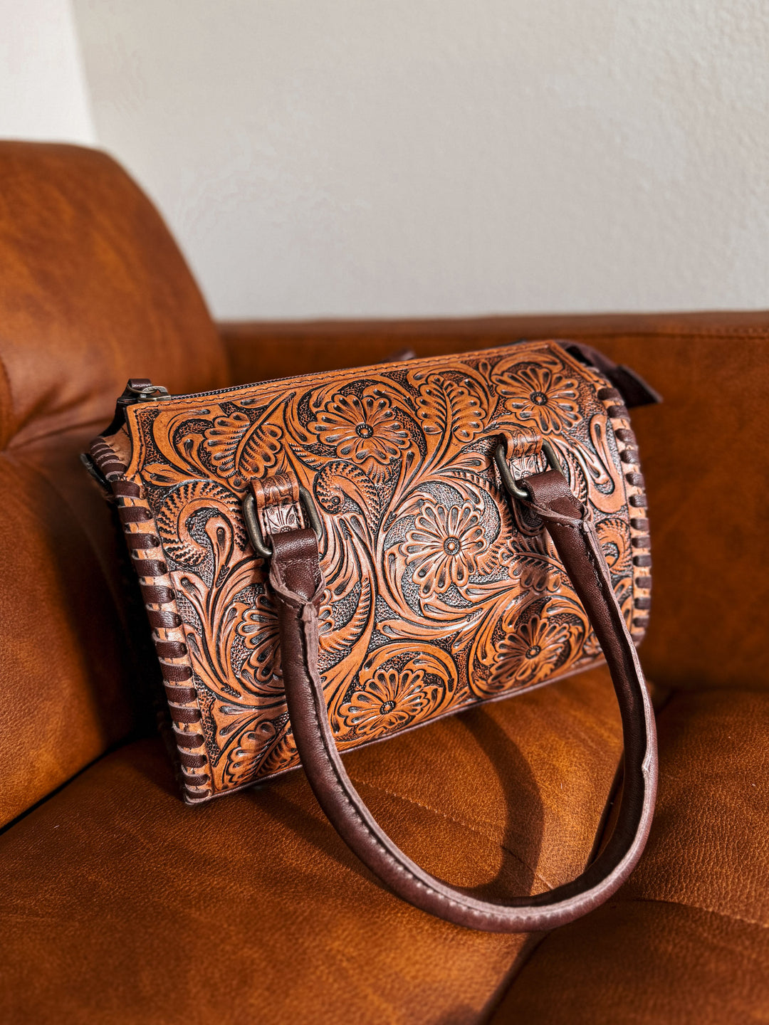 Midsize Clyde Speedy Purse