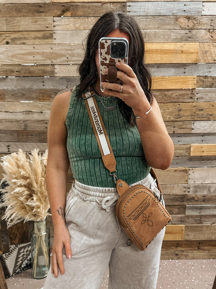 Montana Boot Stitch Sling Bag: Chestnut