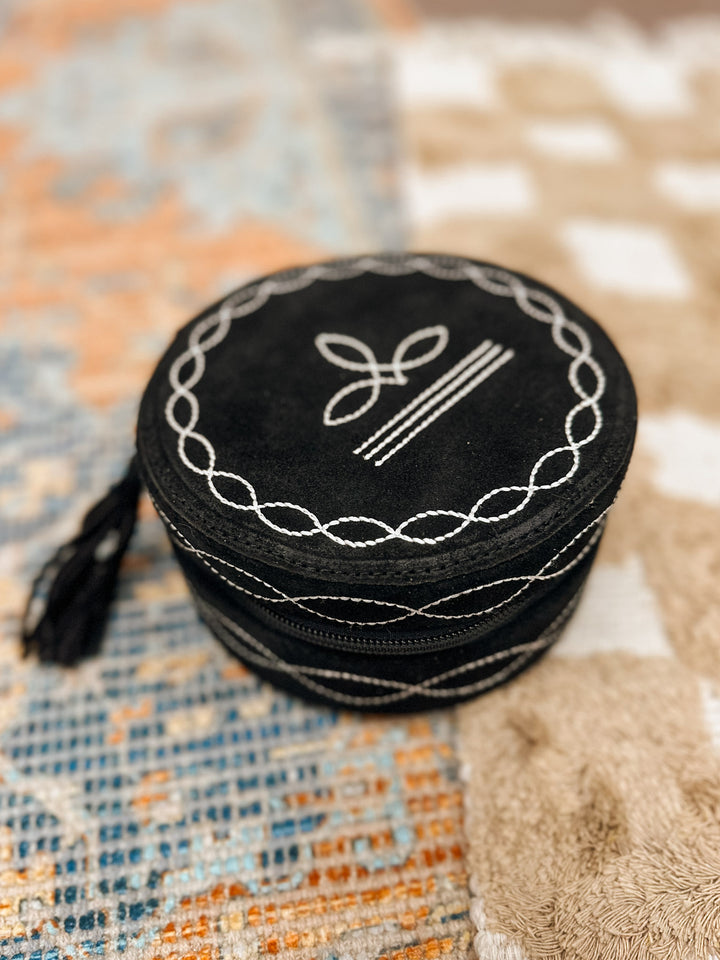 Boot Stitch Jewelry Box: Circle Black