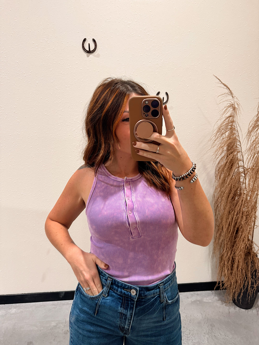 Core Button Tank: Be Violet