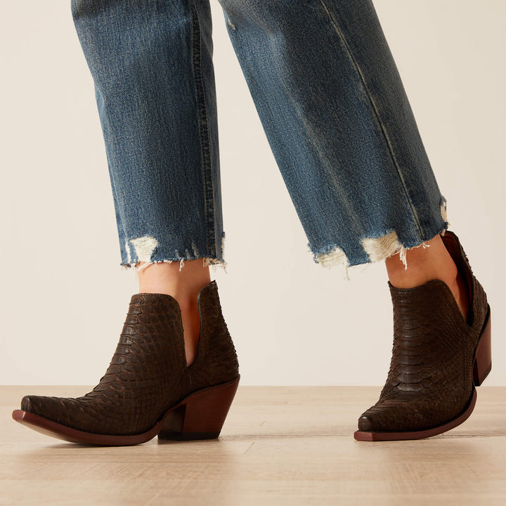 Ariat: Yee Haw Ultra HR Tomboy Straight