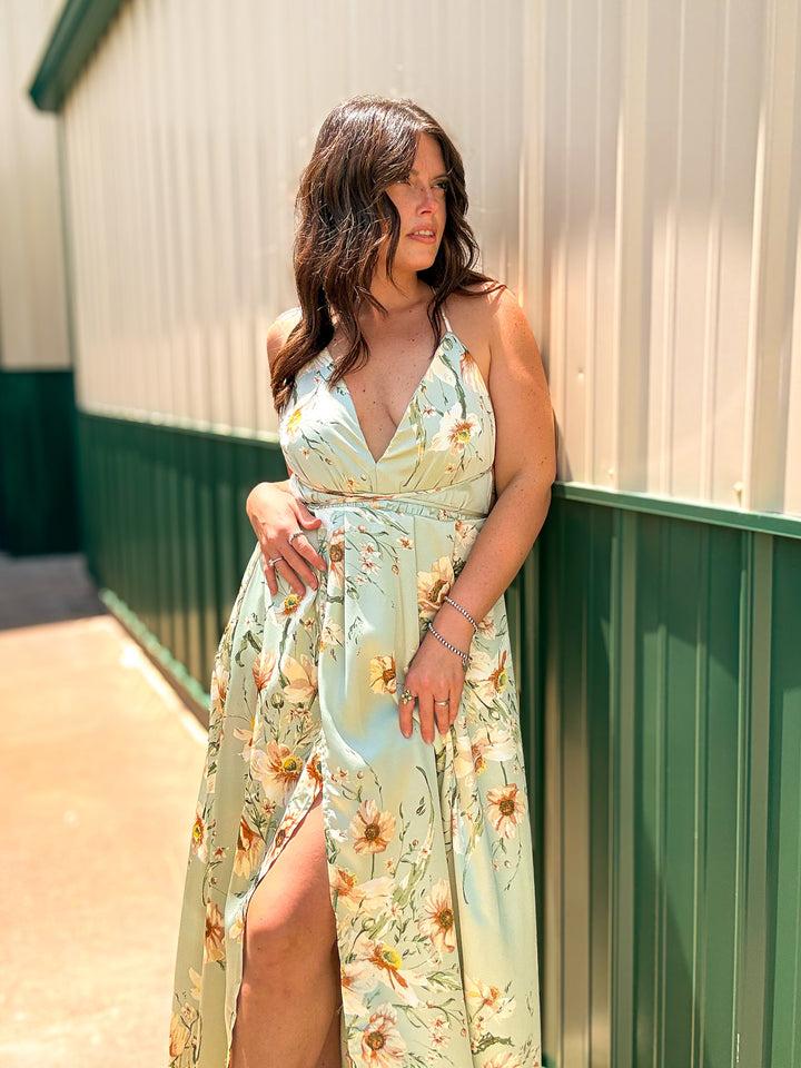 Sedona Backless Halter Maxi Dress: Sage