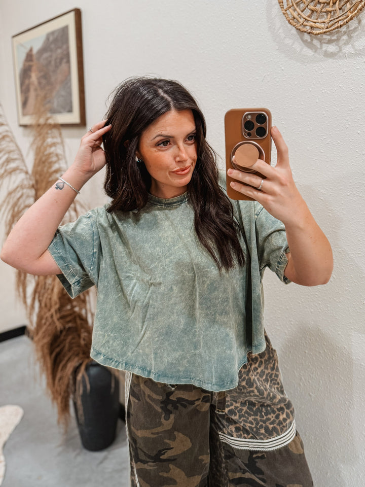 Core Mineral High- Low Tee: Jade