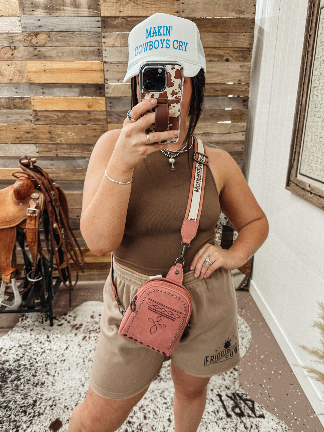 Montana Boot Stitch Sling Bag: Pink