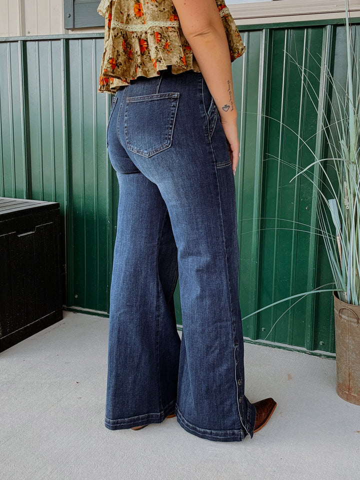 Saige: Tyler High Rise Trouser