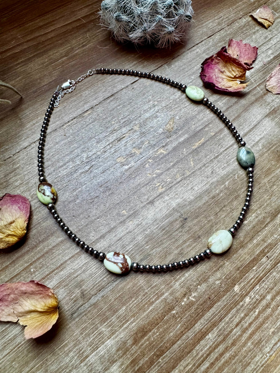 Magnesite Lemon Turquoise Necklace