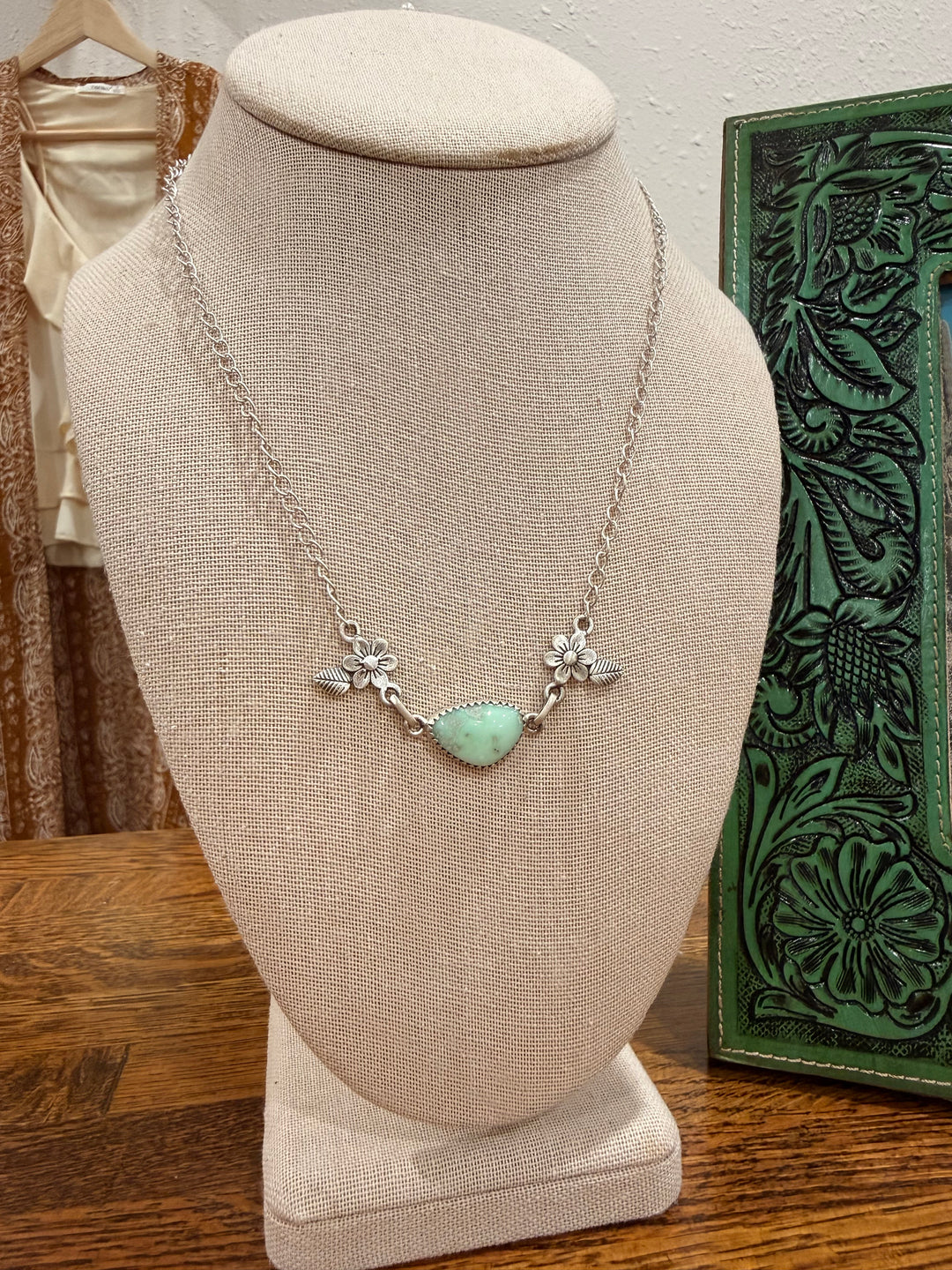 Gardens Turquoise Necklace
