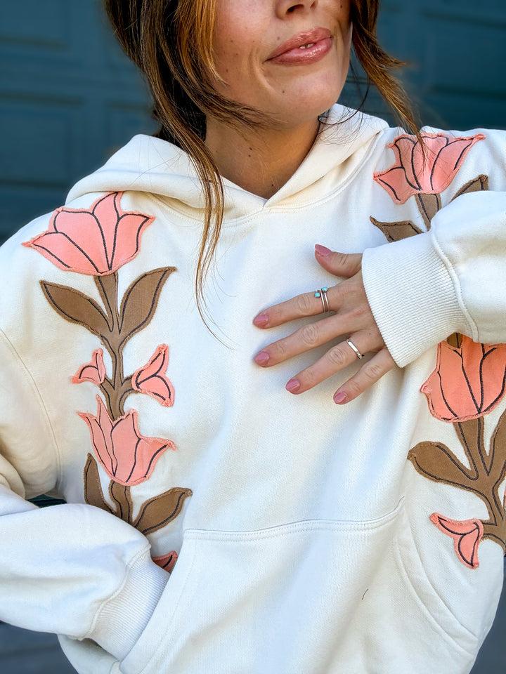 Lotus Applique Sweatshirt