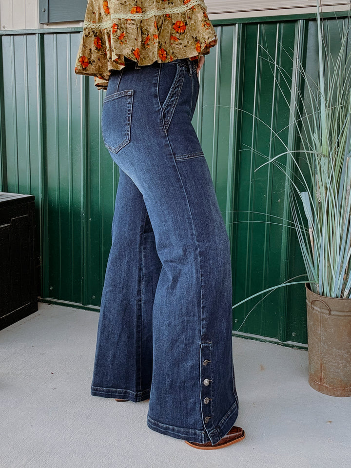 Saige: Tyler High Rise Trouser