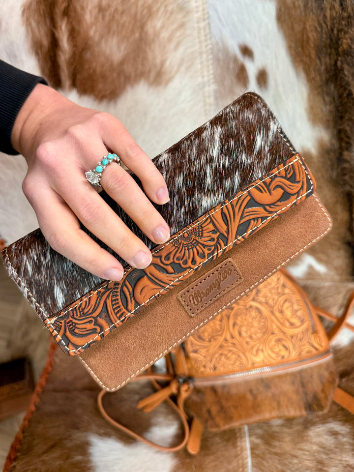 Sahara Cowhide Clutch Wallet