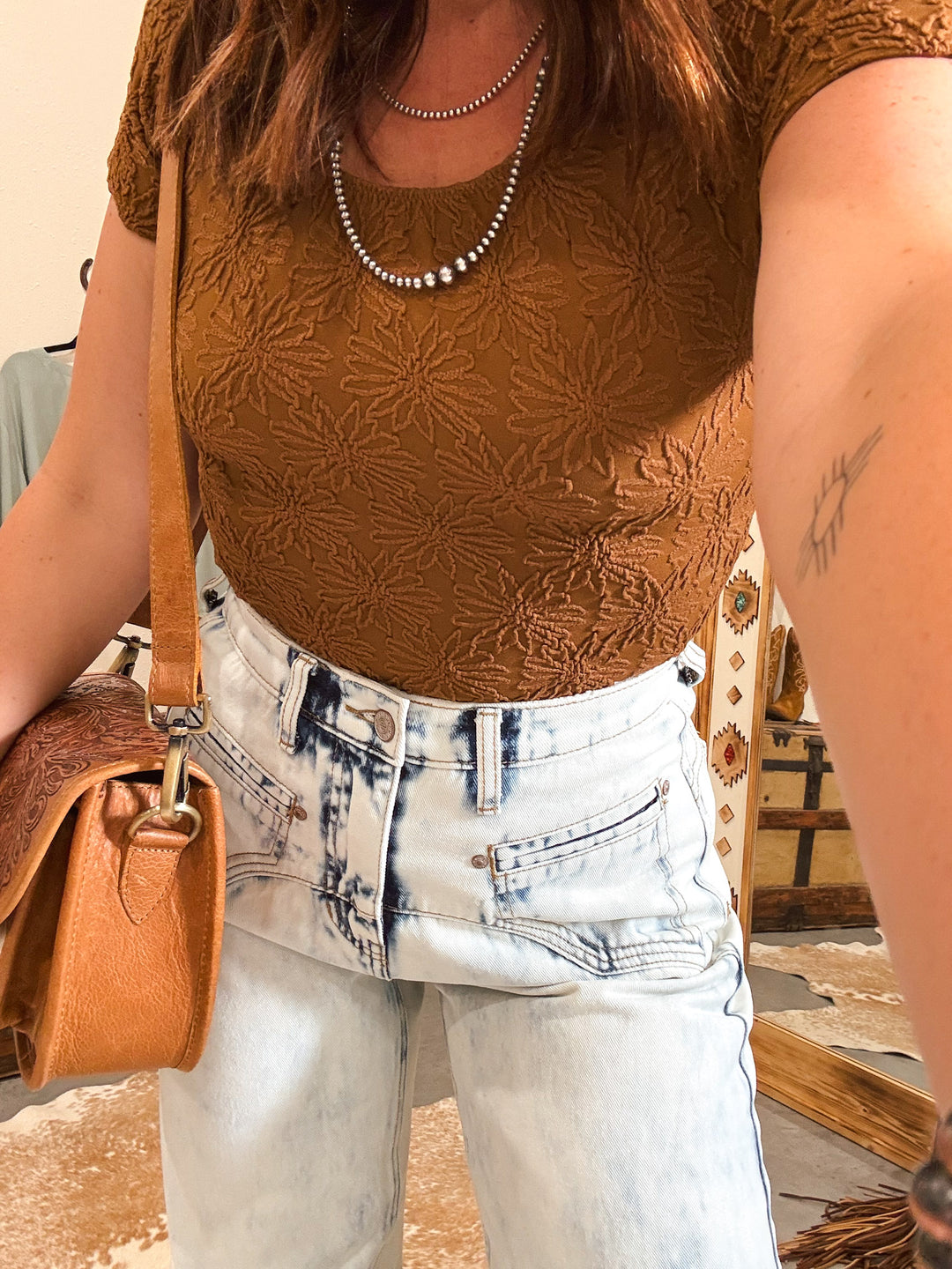 Floral Jacquard Seamless Top: Brown