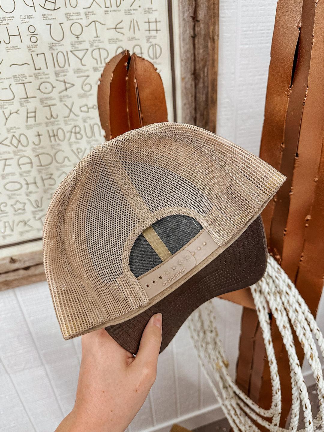 Turq Trail Tooled Hat: Brown/Tan