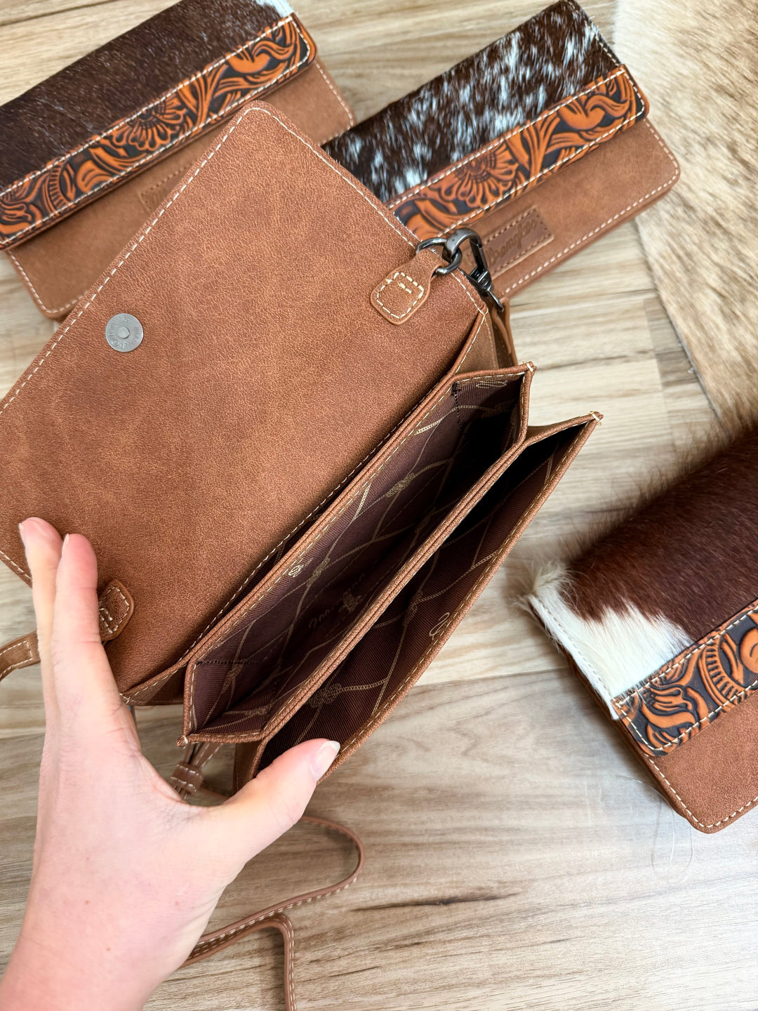 Sahara Cowhide Clutch Wallet