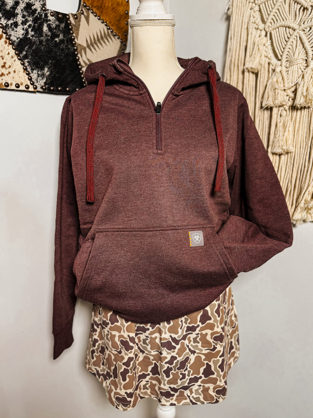 Ariat 1/2 Zip Hoodie: Burgundy