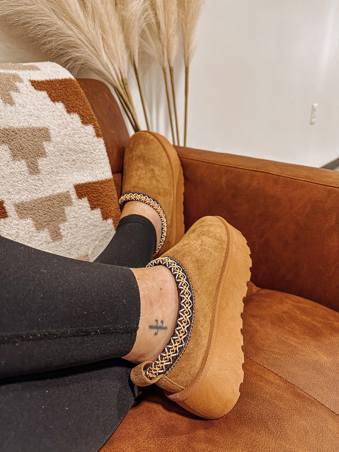 Cabin Fever Slippers: Camel