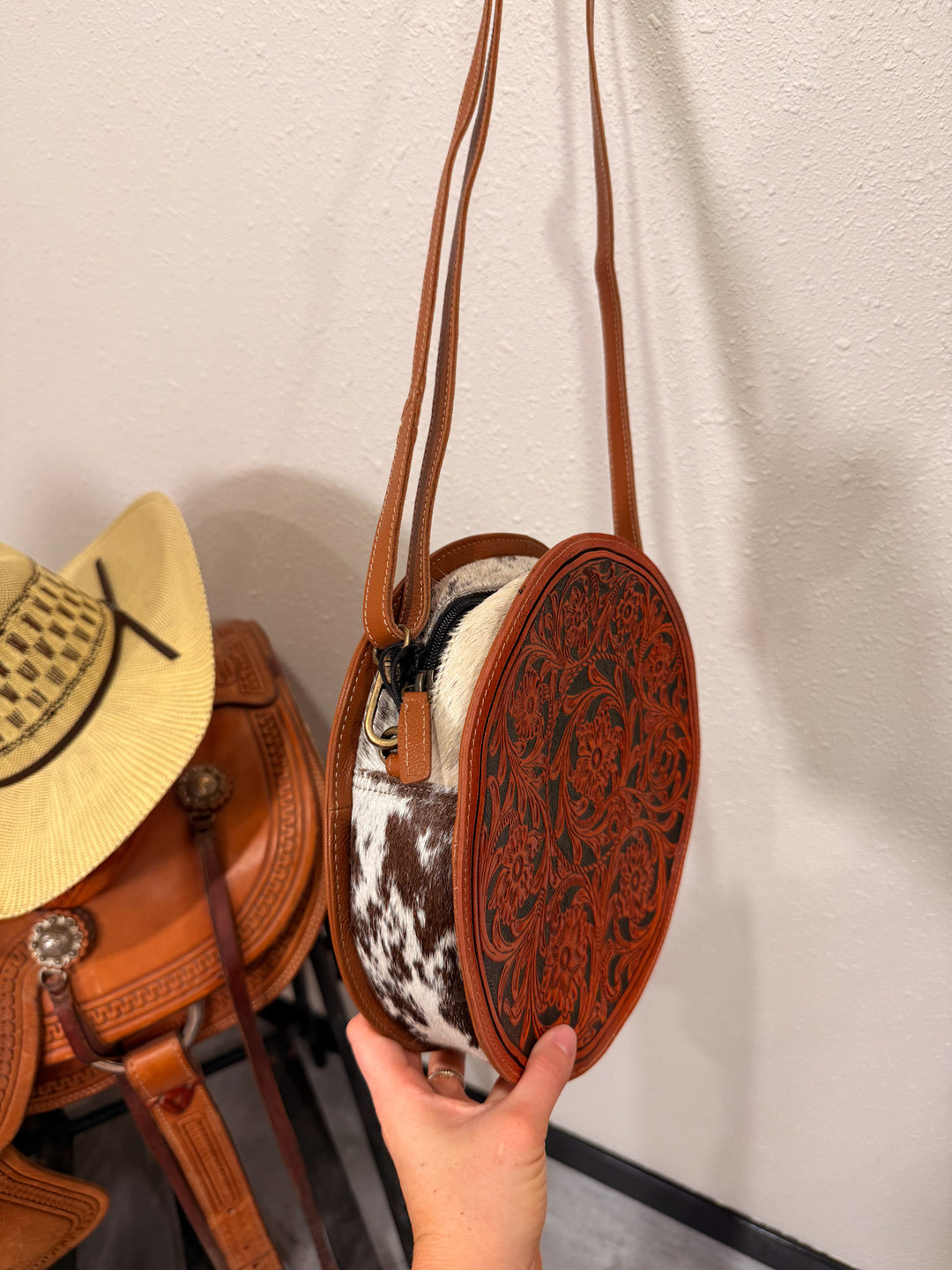 Trip Tooled Leather Canteen Bag