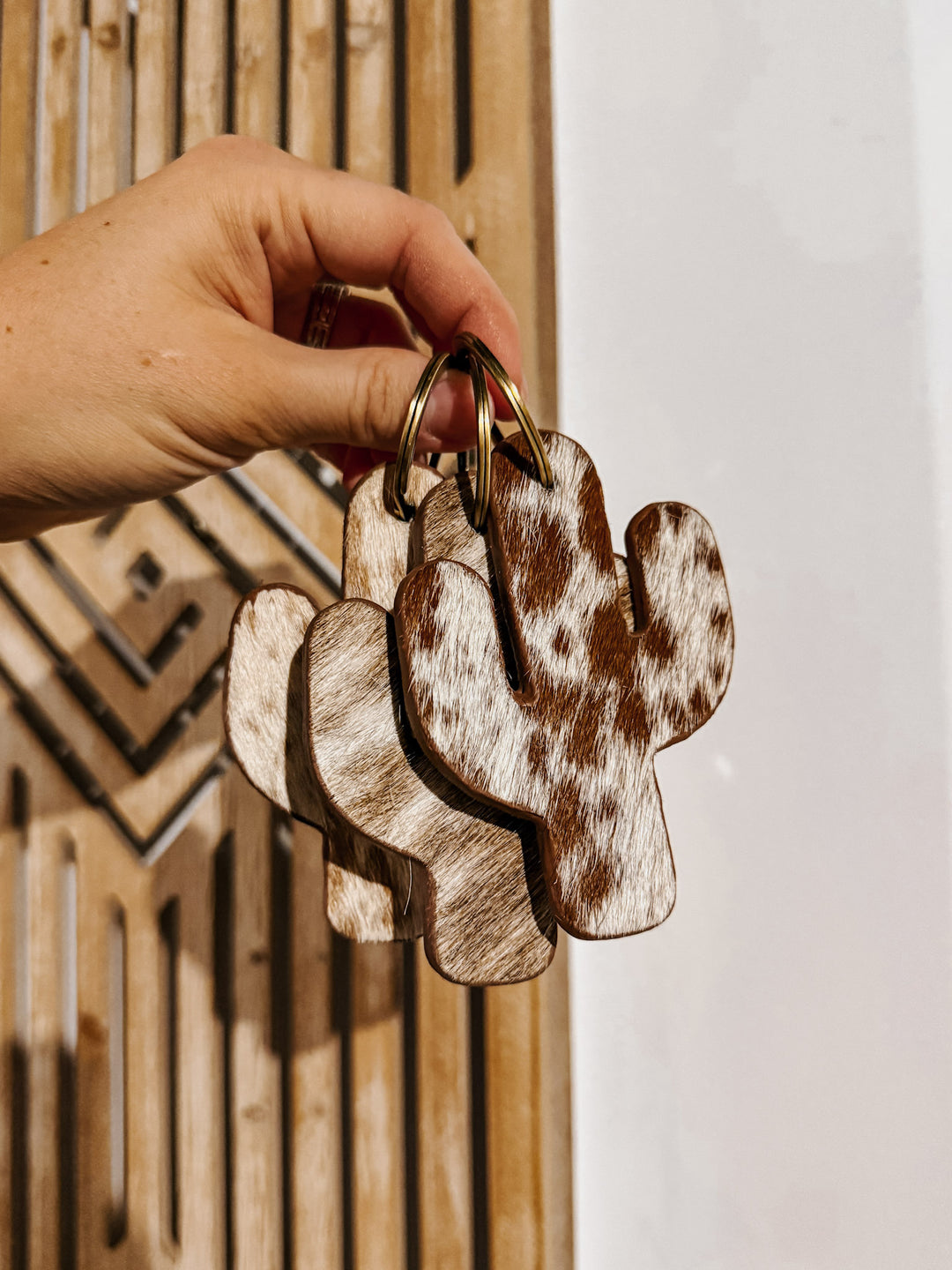 Cactus Cowhide Keychain: Tan