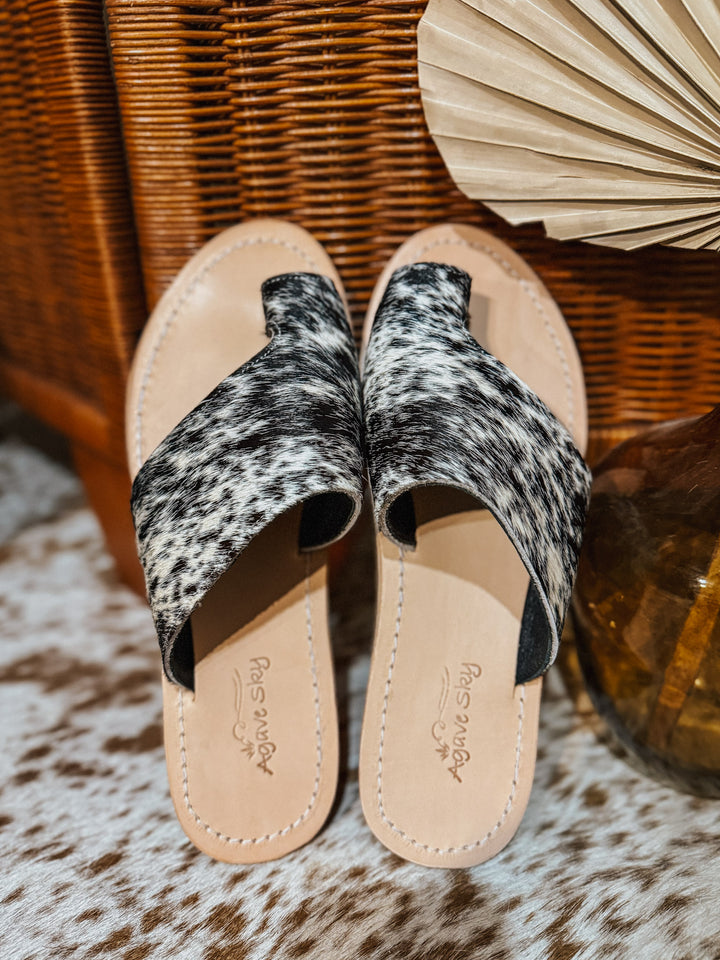 Agave Sky Cowhide Toe Sandal - Size 11