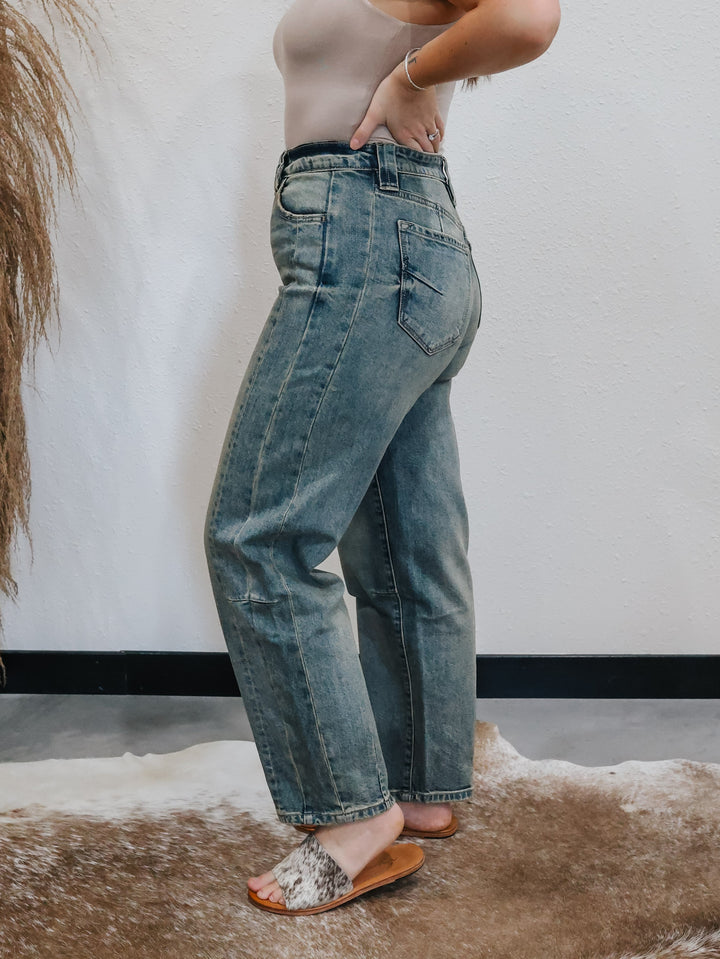 Kan Can: Hank Barrel Jean