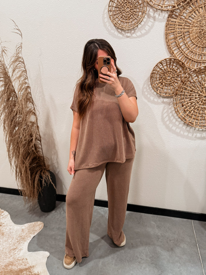 Carlee Ribbed Set: Brown