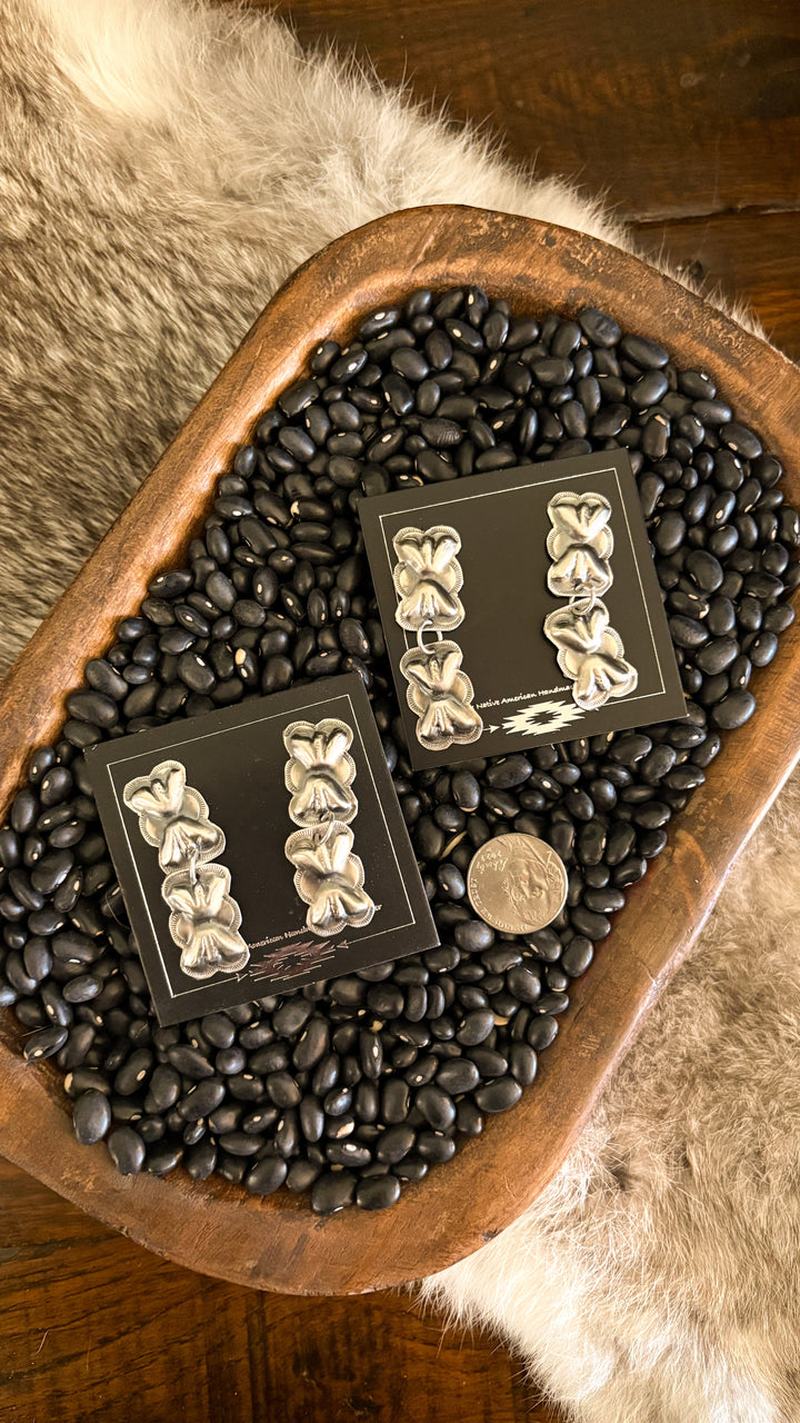 DOUBLE PLAIN BOW TIE CONCHO DANGLE EARRINGS