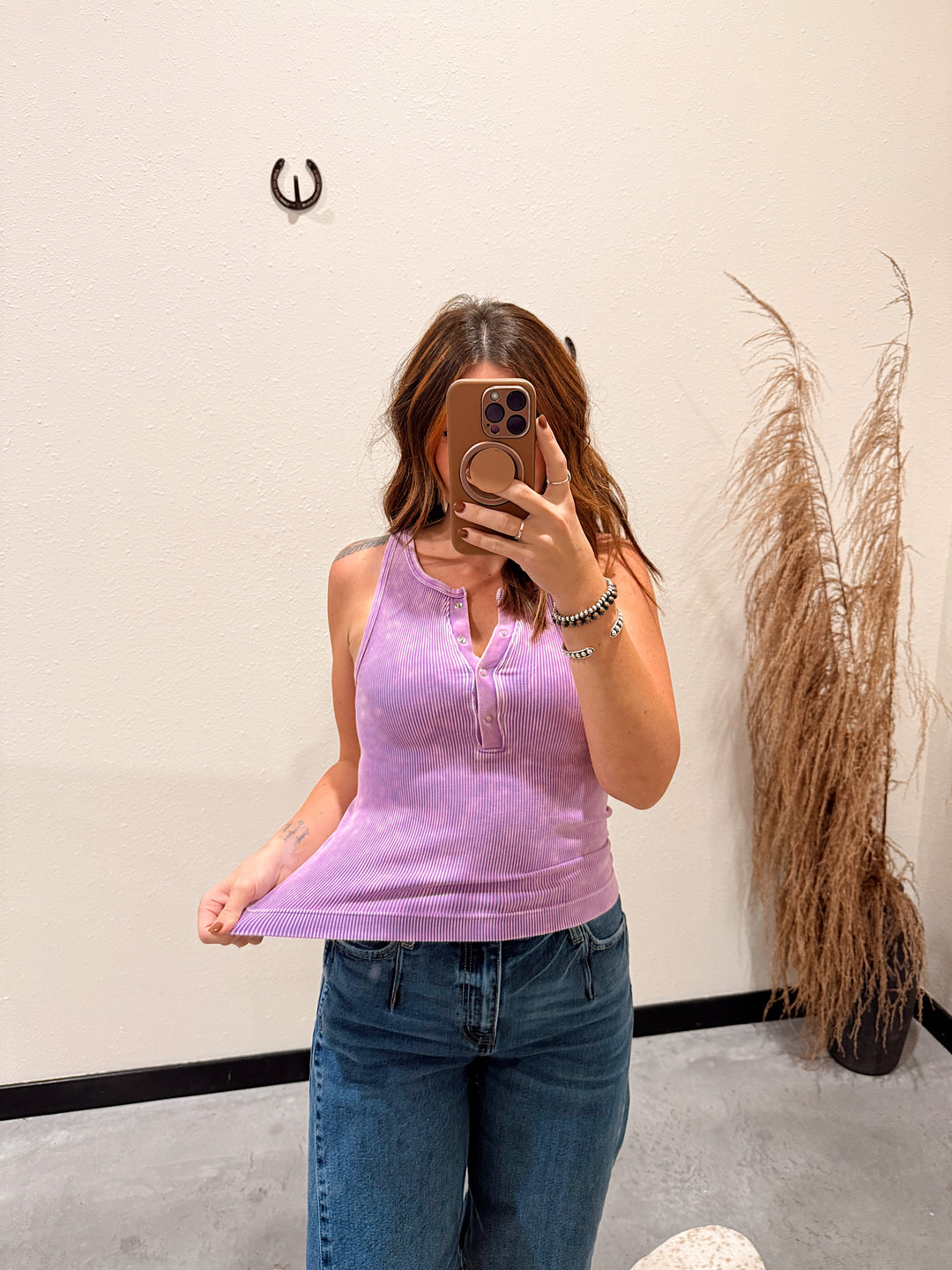 Core Button Tank: Be Violet