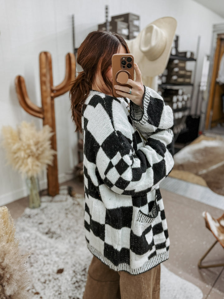 Ollie Checkered Cardigan