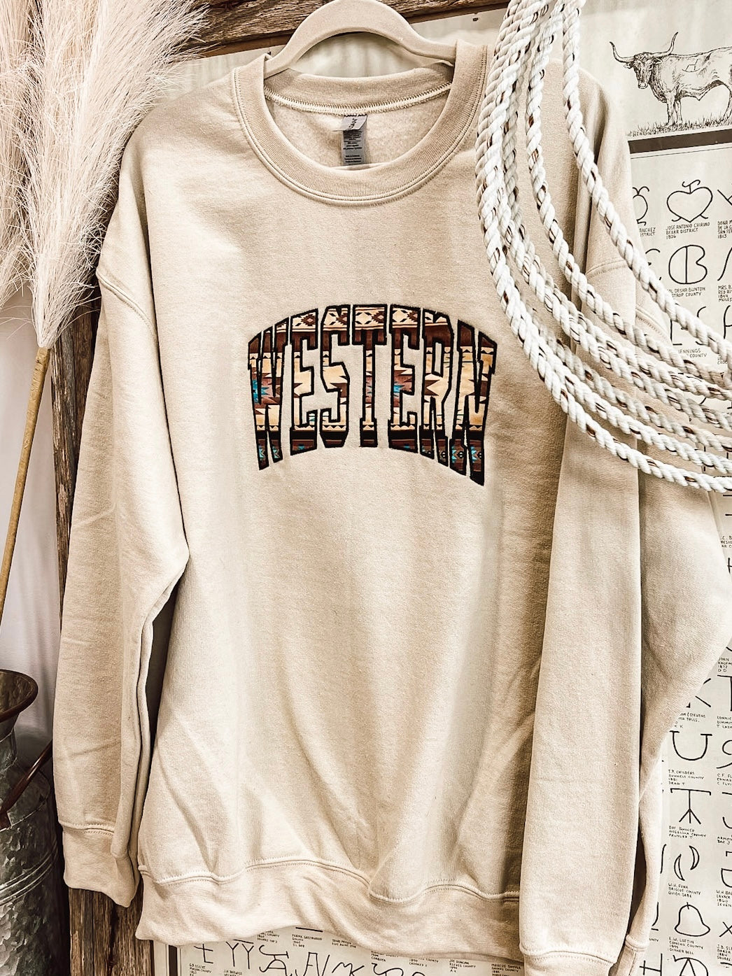 WESTERN Embroidered Crewneck