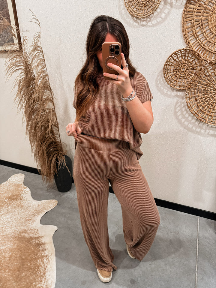 Carlee Ribbed Set: Brown