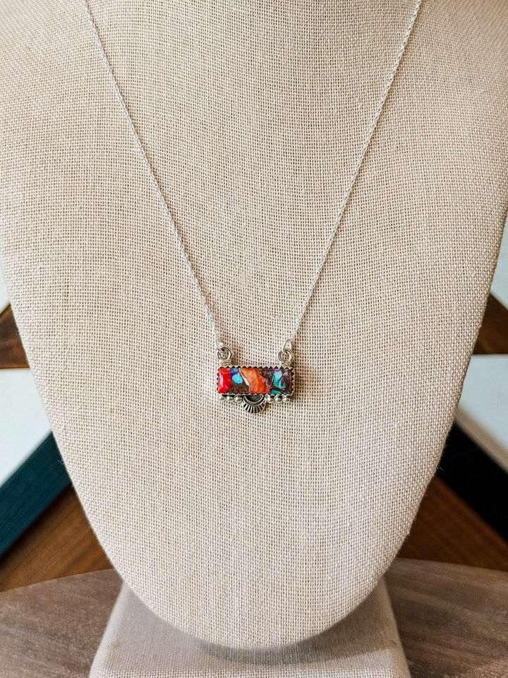 Crest Dahlia Bar Necklace