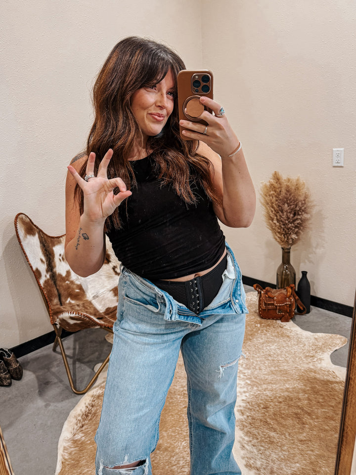 Artemis Vintage: Tummy Control 90's Vintage Wide Jean