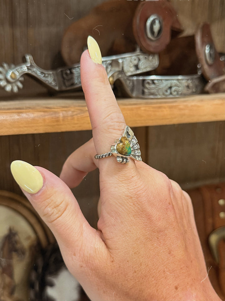 Hand of Hearts Ring - Adjustable