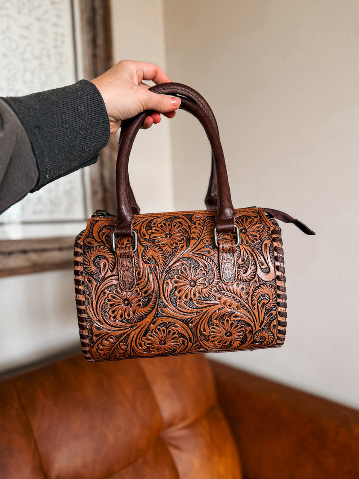 Midsize Clyde Speedy Purse