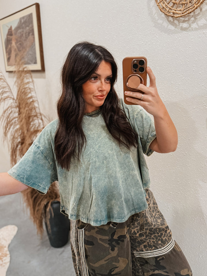 Core Mineral High- Low Tee: Jade