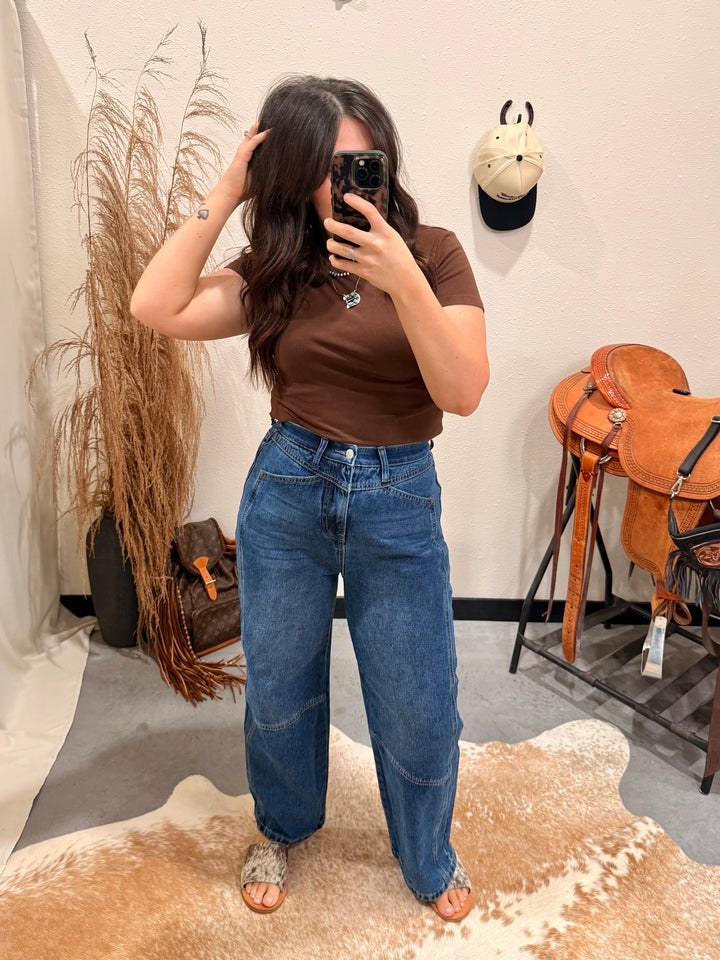 Saige: Carpenter Cropped Barrel Jean