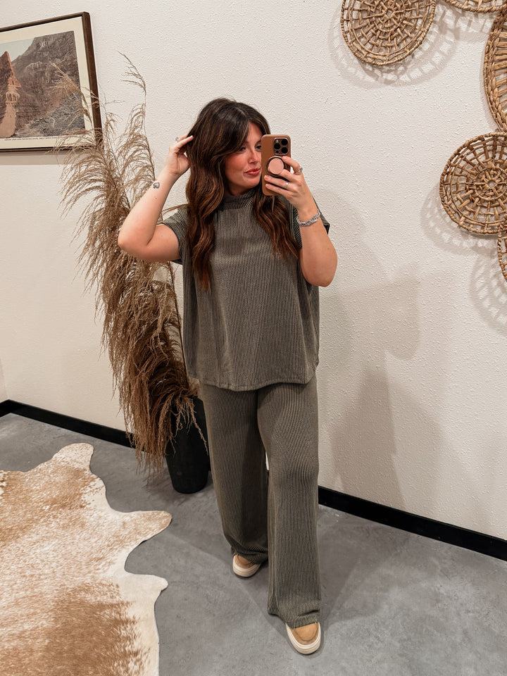 Carlee Ribbed Set: Dark Olive