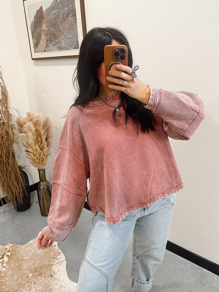 Addy Acid Wash Top: Winter Rose